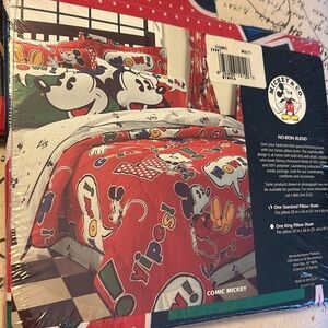 Disney Mickey & Co. “Comic Mickey” Pillow Sham Set of Two Standard Shams 🎈
